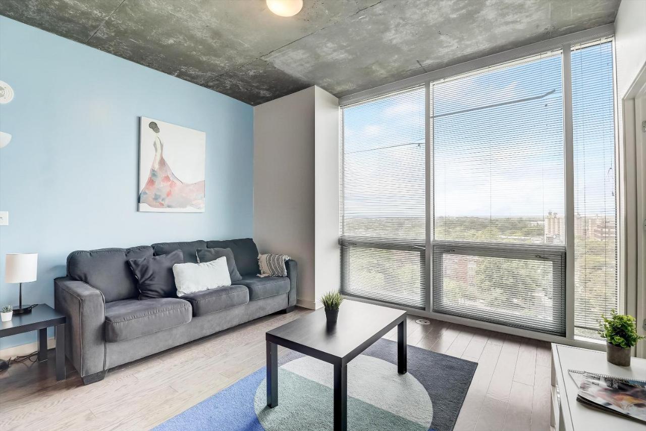 Frontdesk Skyhouse Apts Uptown Charlotte Apartment Ruang foto
